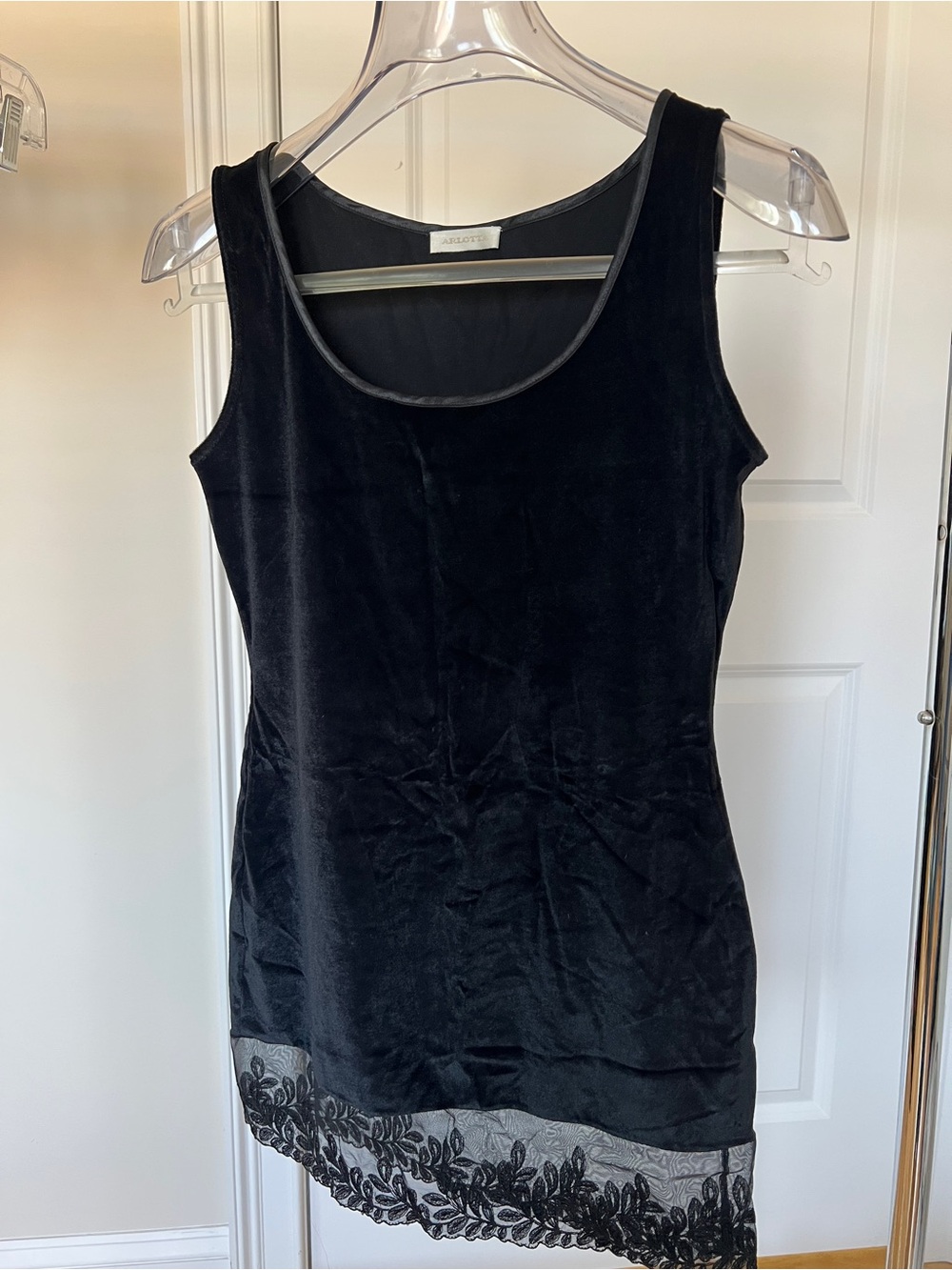 Arlotta Black stretch Velvet Tank Top with Lace Hem. Size S